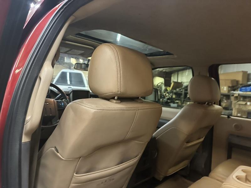 Ford F-250 SD Lariat Crew Cab Short Bed 4WD 2016