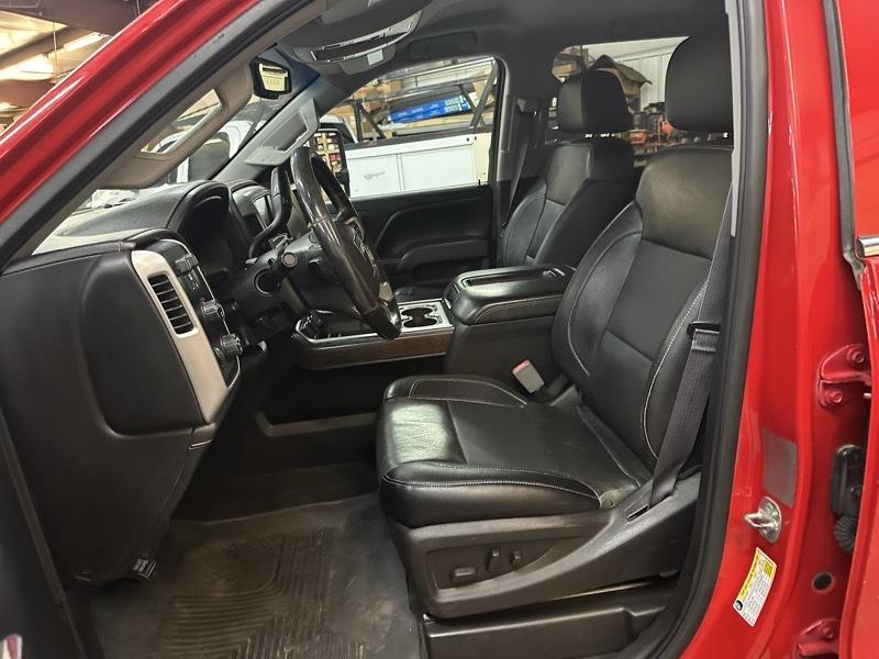 GMC Sierra 3500HD SLT Crew Cab 4WD 2015