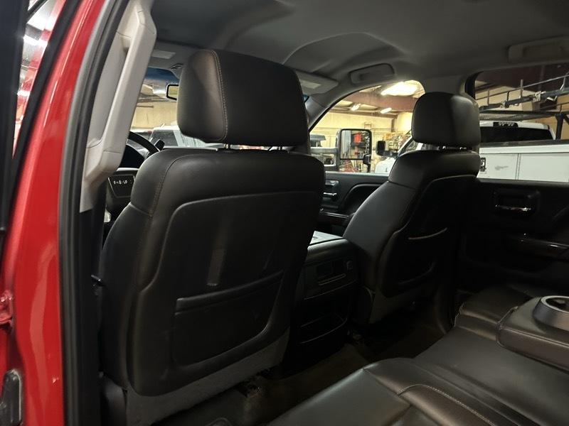 GMC Sierra 3500HD SLT Crew Cab 4WD 2015