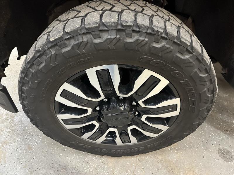 GMC Sierra 3500HD SLT Crew Cab 4WD 2015