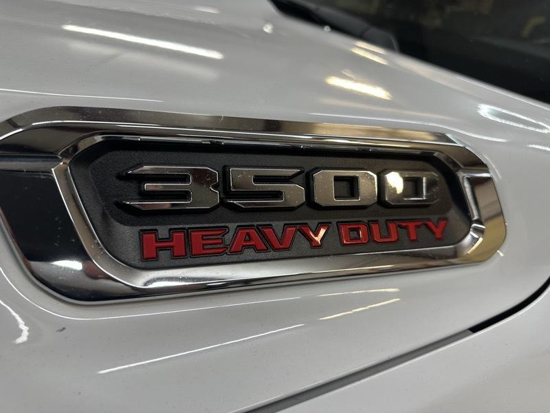RAM 3500 Crew Cab 4WD DRW 2020