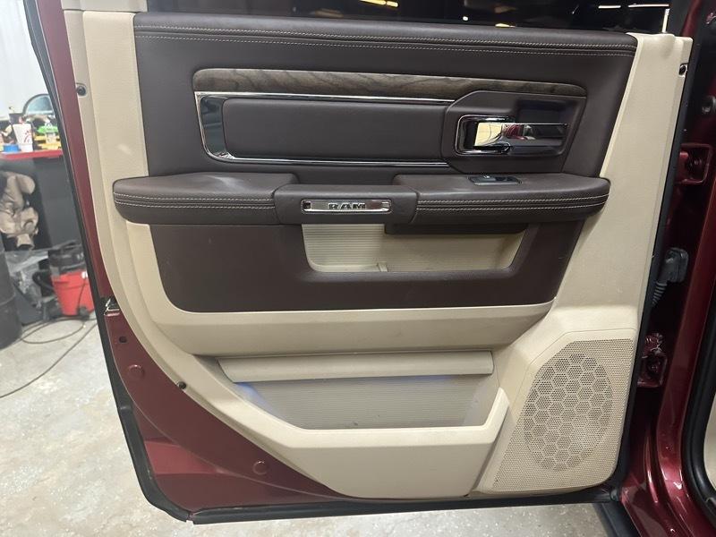 RAM 2500 Longhorn Crew Cab LWB 4WD 2015