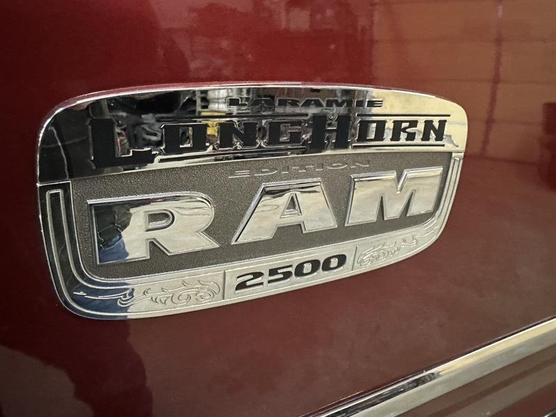 RAM 2500 Longhorn Crew Cab LWB 4WD 2015