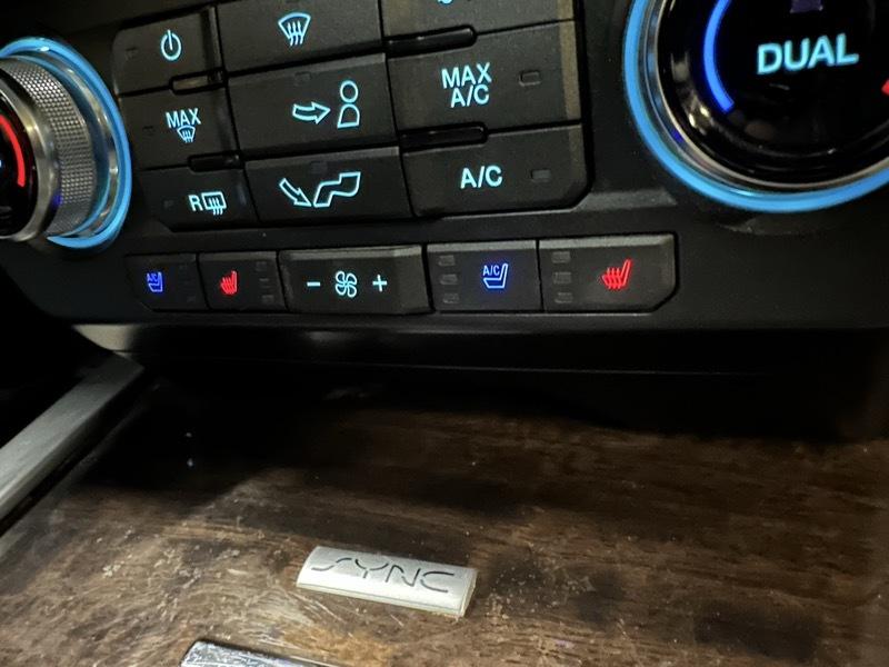 Ford F-150 Platinum 4x4 Short Bed 2016