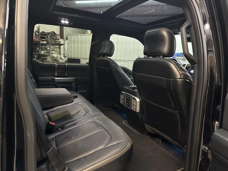 Ford F-150 Platinum 4x4 Short Bed 2016