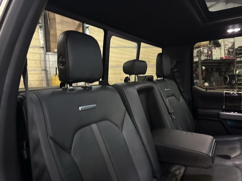 Ford F-150 Platinum 4x4 Short Bed 2016