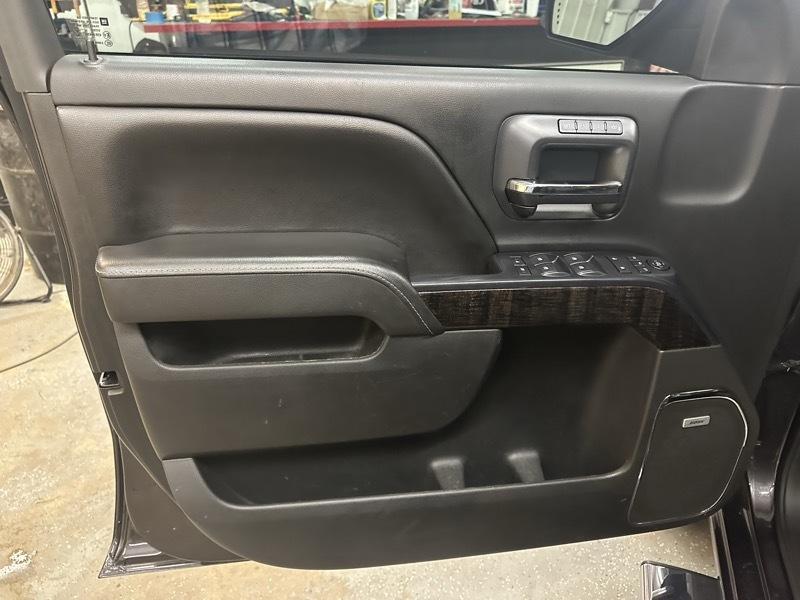 GMC Sierra 1500 Denali Crew Cab Short Box 4WD 2015