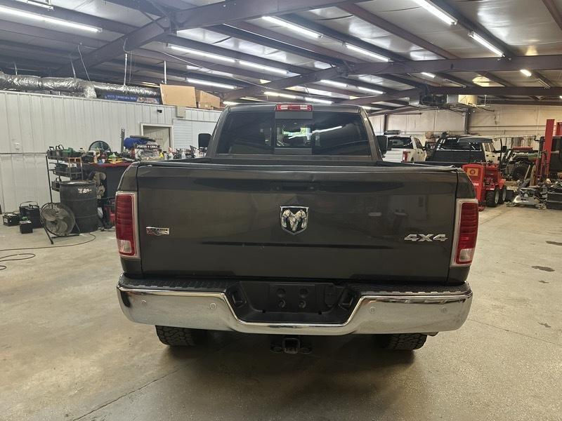 RAM 2500 Laramie Crew Cab SWB 4WD 2016