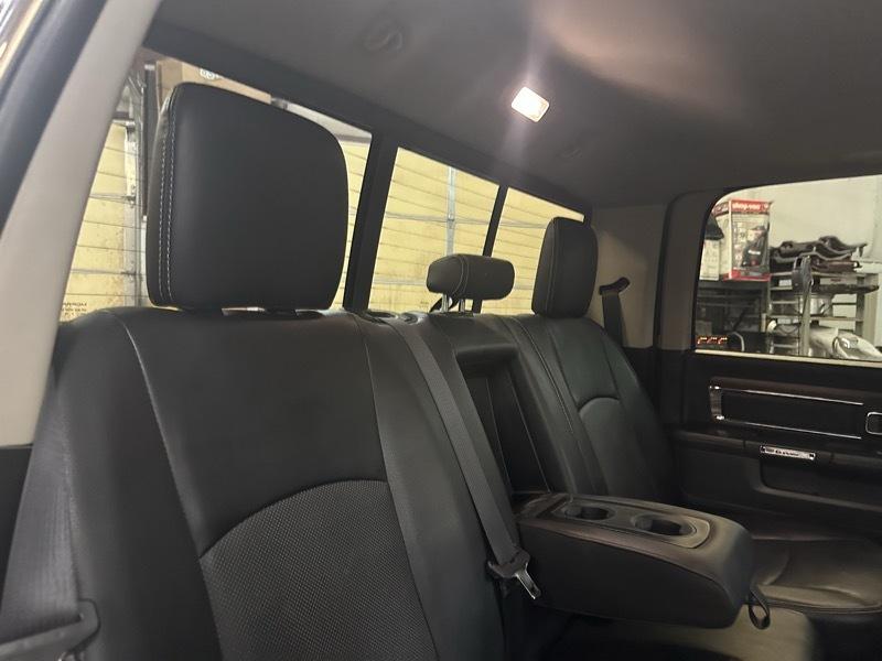 RAM 2500 Laramie Crew Cab SWB 4WD 2016