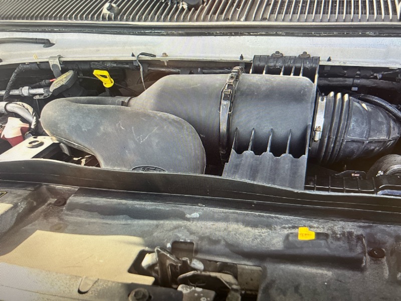 Ford Econoline E-350 Super Duty 2012