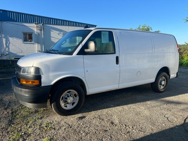 2018 Chevrolet Express Cargo Work Van - Photo 2