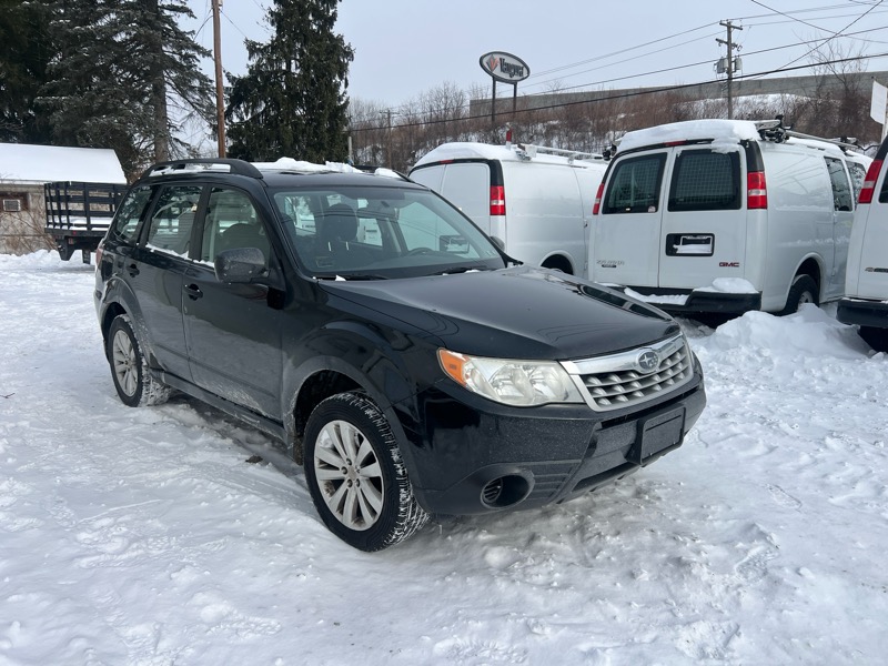 Subaru Forester 2.5X Touring 2011