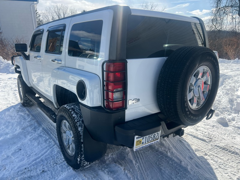 HUMMER H3 Base 2008