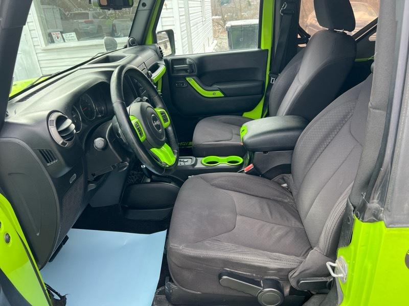 Jeep Wrangler Sport 4WD 2013