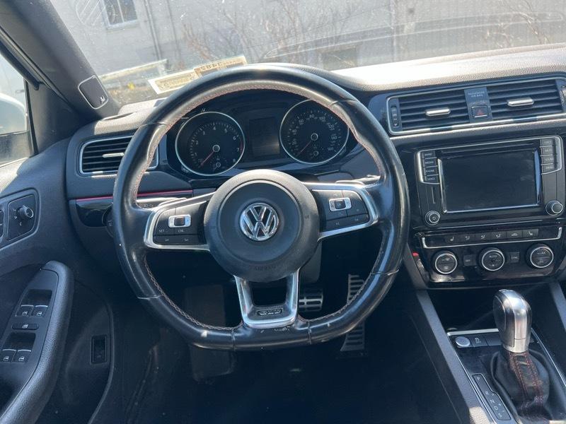 Volkswagen Jetta GLI SE 6A 2016
