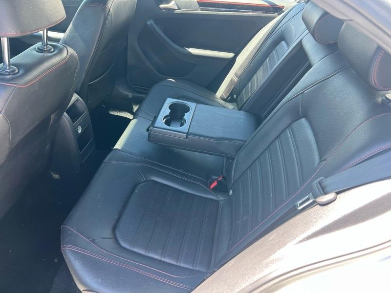 Volkswagen Jetta GLI SE 6A 2016