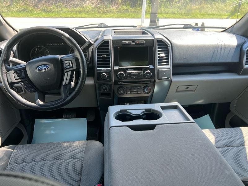 Ford F-150 4WD SuperCab 145" XLT 2016