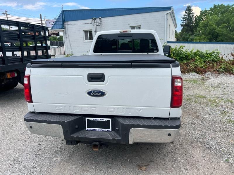 Ford F-250 SD XLT Crew Cab Long Bed 2WD 2015