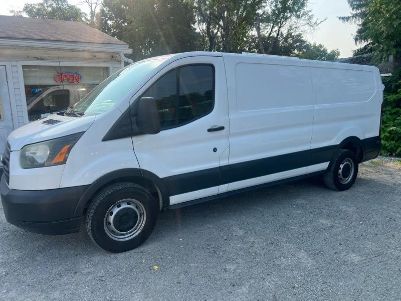 Ford T350 Vans XLT Wagon LR RWD 148 2017