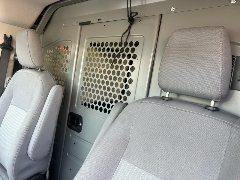 Ford T350 Vans XLT Wagon LR RWD 148 2017