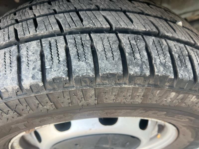 Ford T350 Vans XLT Wagon LR RWD 148 2017