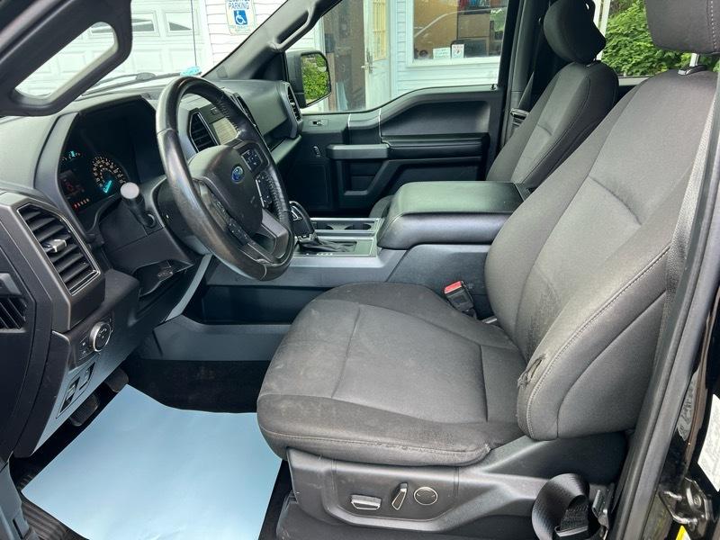 Ford F-150 4WD SuperCrew 145" XLT 2018