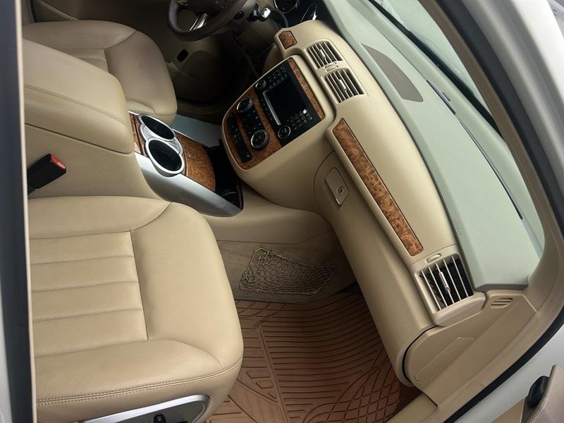 Mercedes-Benz R-Class R350 4MATIC 2008