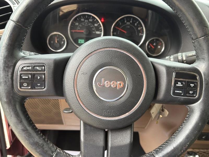 Jeep Wrangler Sahara Unlimited 2011