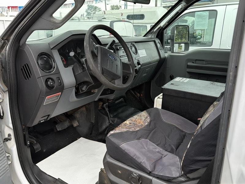 Ford F-450 SD Regular Cab DRW 4WD 2012