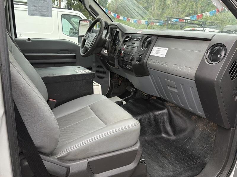 Ford F-450 SD Regular Cab DRW 4WD 2012