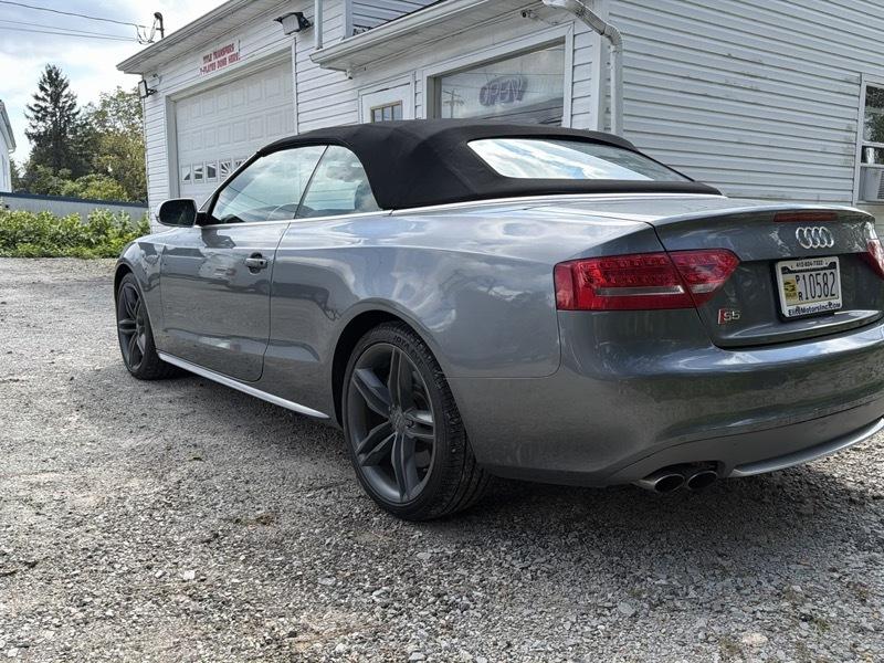 Audi S5 3.0T Cabriolet quattro S tronic 2012