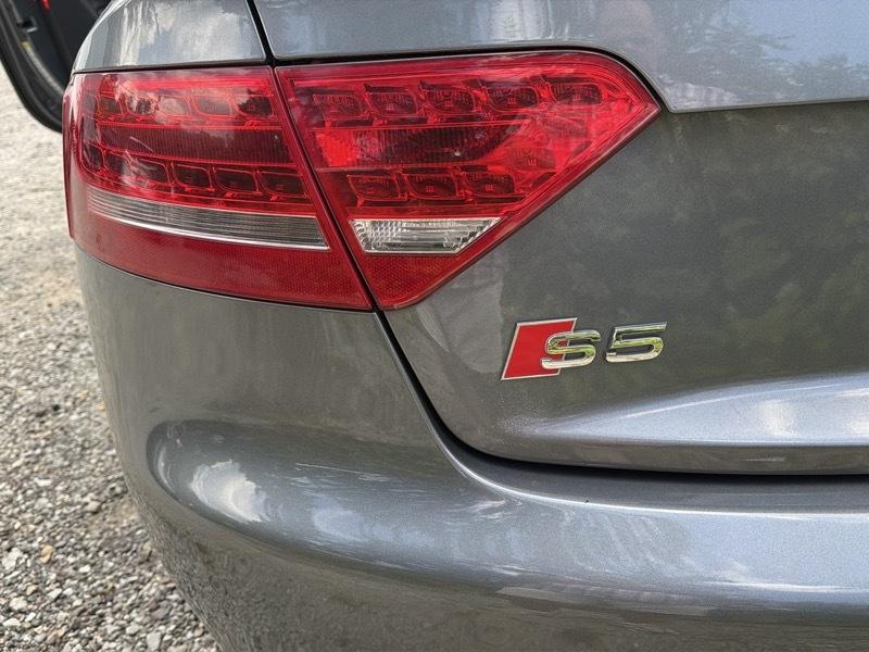 Audi S5 3.0T Cabriolet quattro S tronic 2012