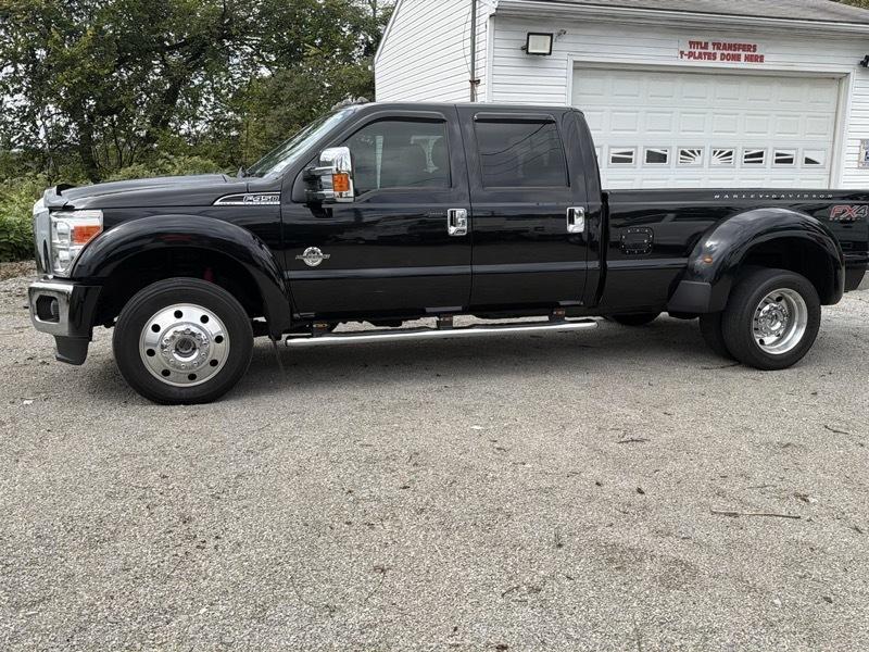 Ford F-450 SD Lariat Crew Cab 4WD DRW 2016