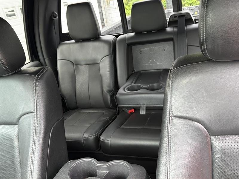 Ford F-450 SD Lariat Crew Cab 4WD DRW 2016