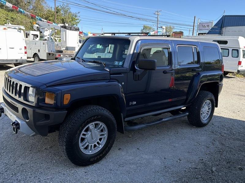 HUMMER H3 Base 2008