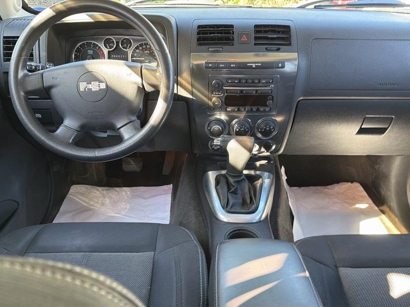 HUMMER H3 Base 2008