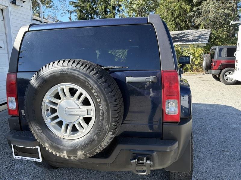 HUMMER H3 Base 2008