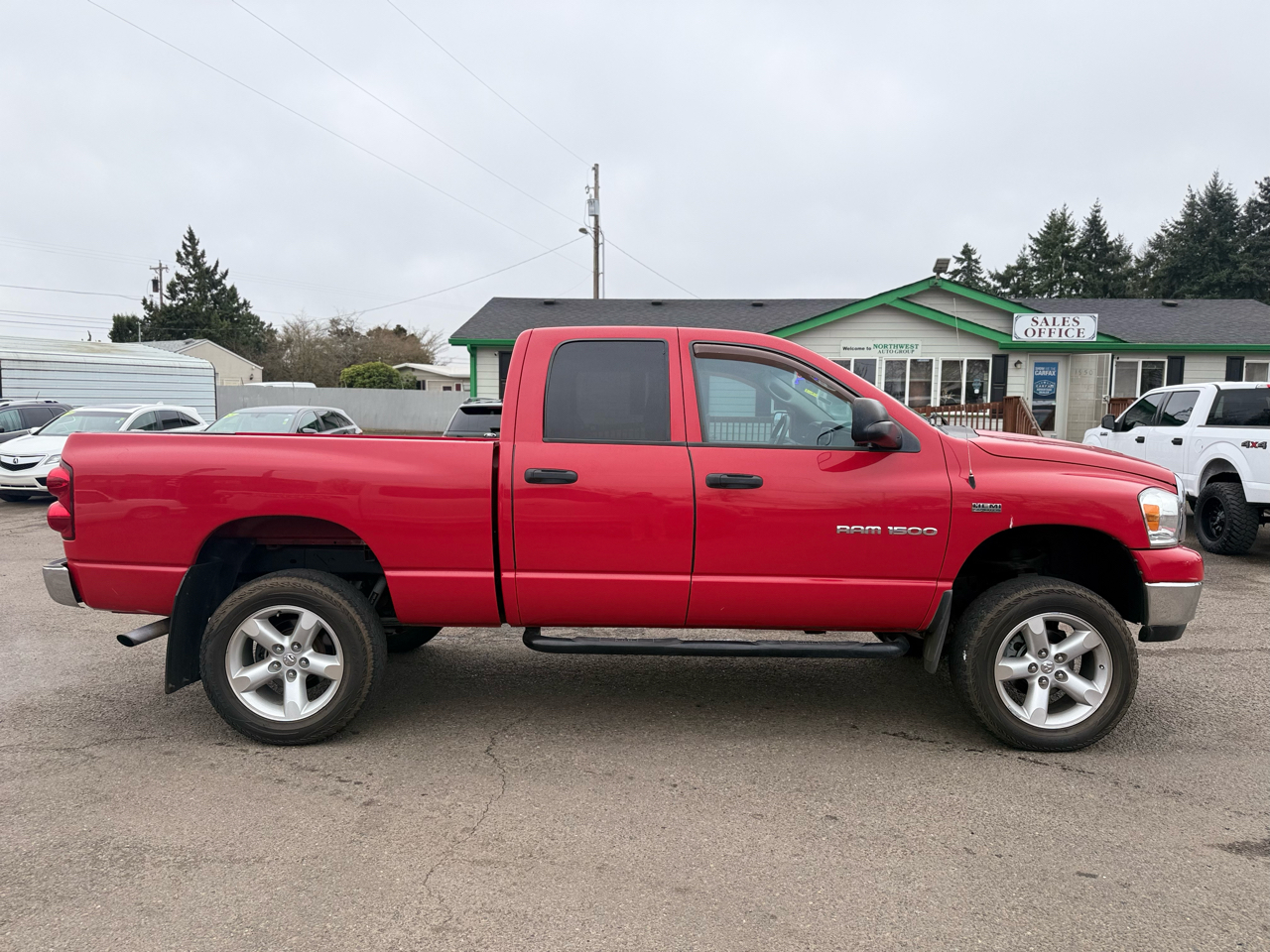 Dodge Ram 1500 4WD Quad Cab 140.5" SLT 2007