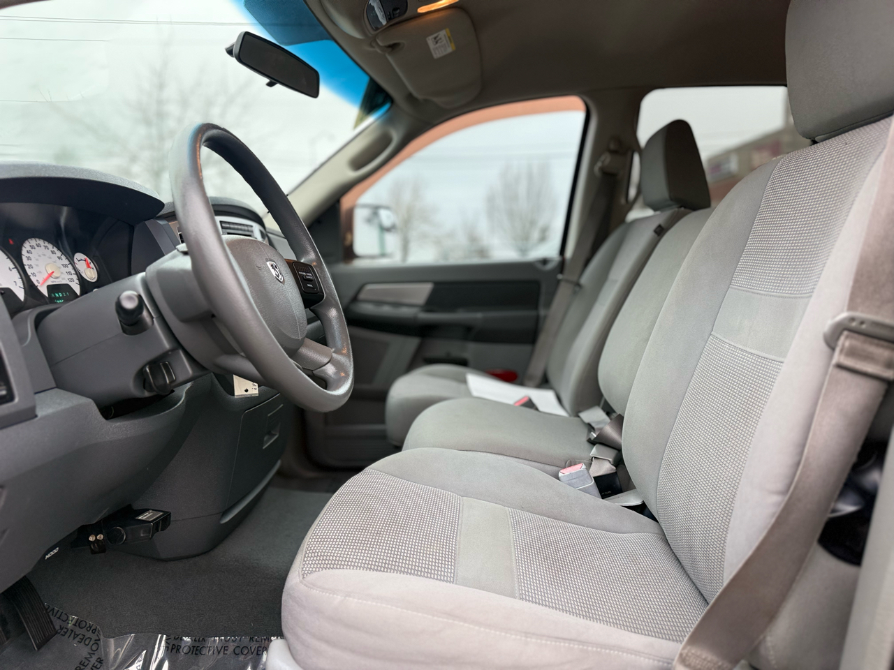 Dodge Ram 1500 4WD Quad Cab 140.5" SLT 2007