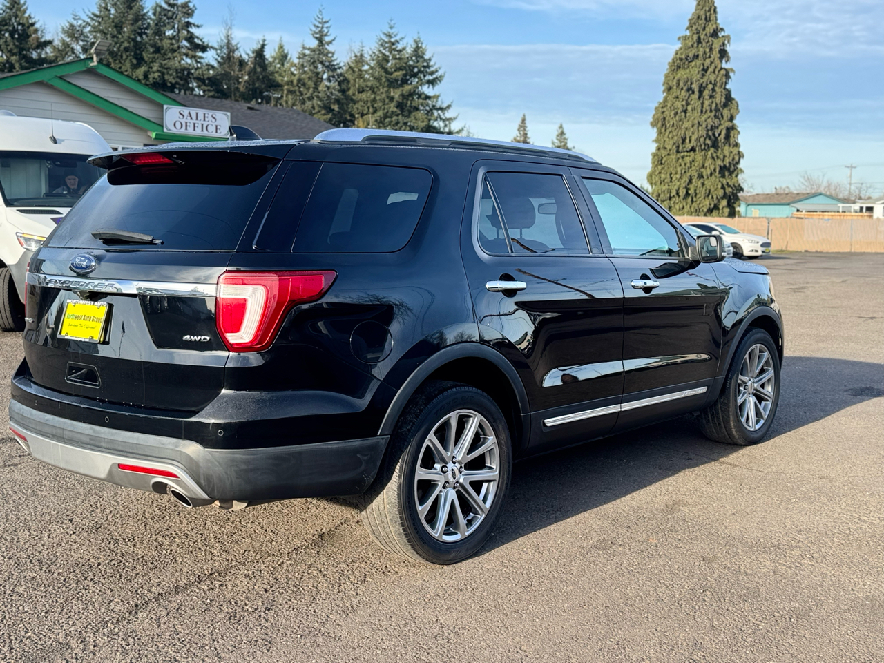 Ford Explorer Limited 4WD 2017