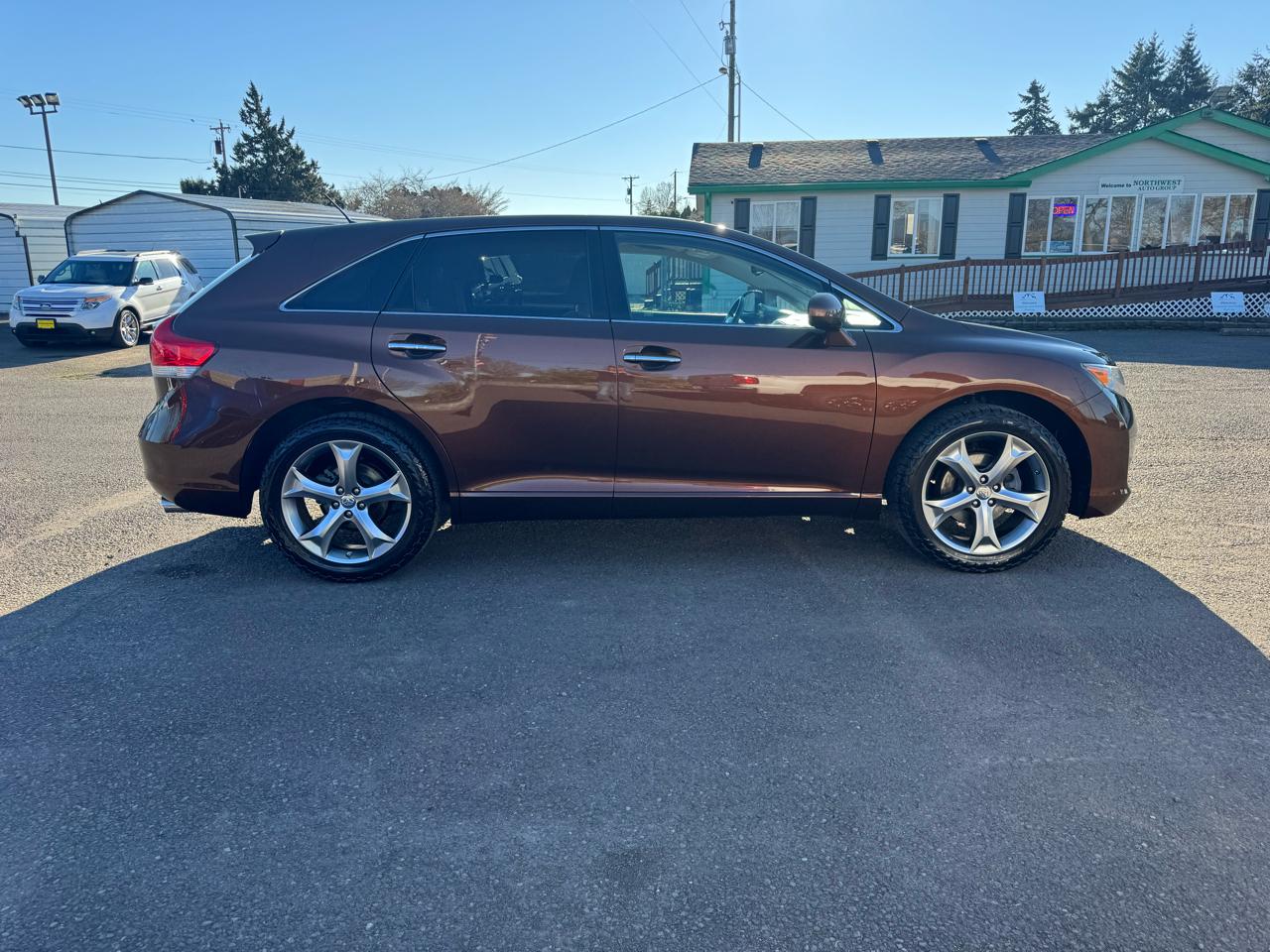 Toyota Venza 4dr Wgn V6 AWD Limited (Natl) 2012