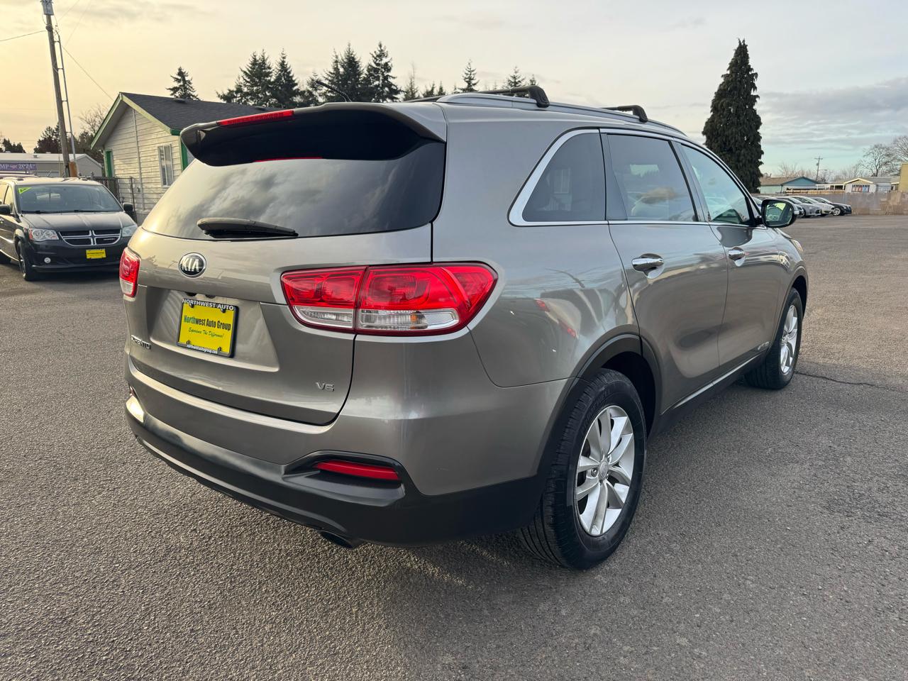Kia Sorento AWD 4dr 3.3L LX 2016