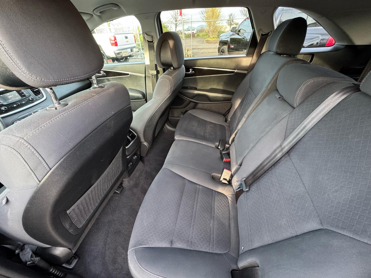 Kia Sorento AWD 4dr 3.3L LX 2016