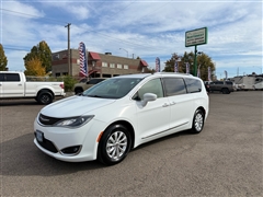 2018 Chrysler Pacifica  2018 Chrysler Pacifica