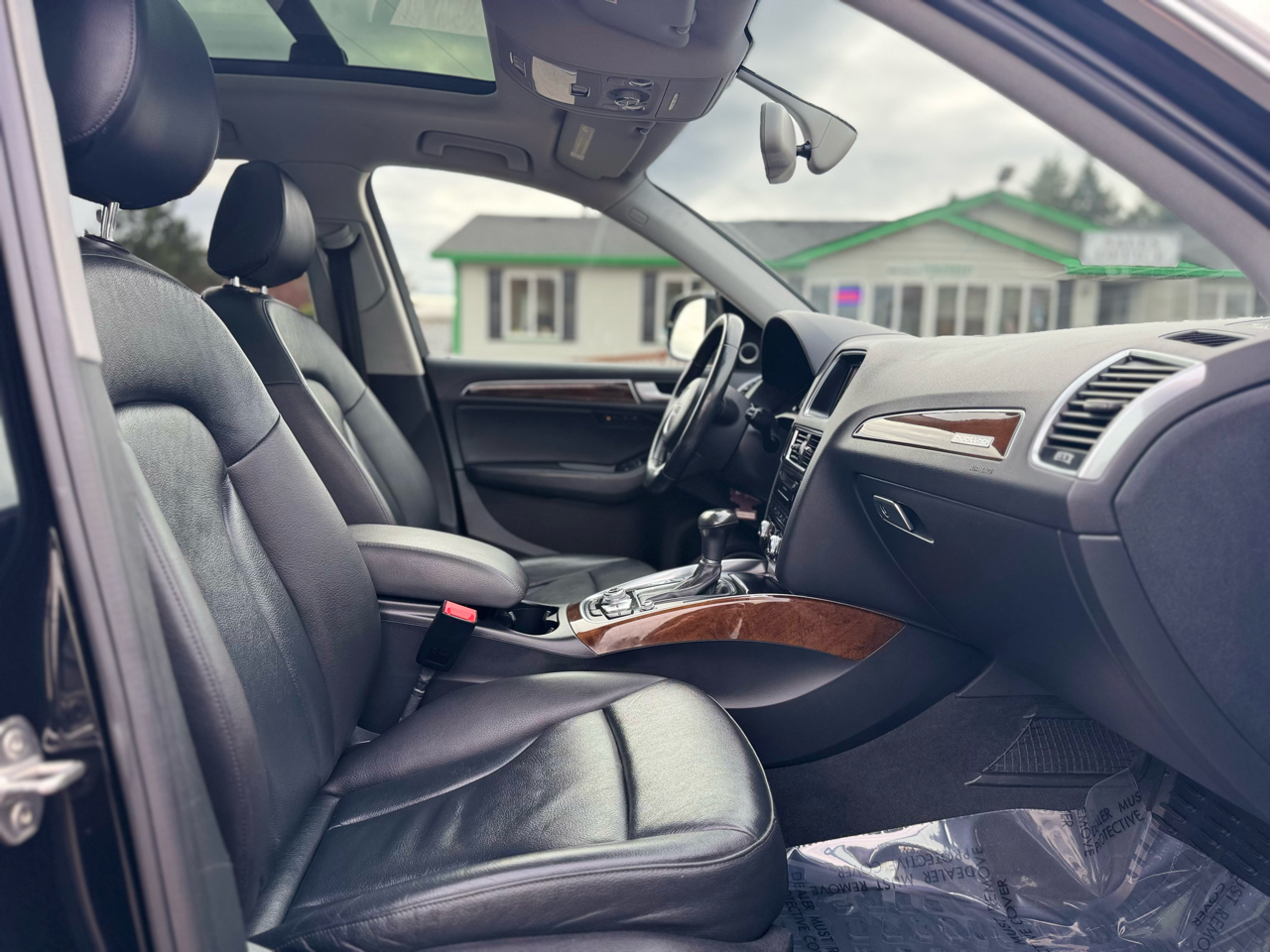 Audi Q5 quattro 4dr 3.0L TDI Premium Plus 2015 Audi Q5 quattro 4dr 3.0L TDI Premium Plus 2015