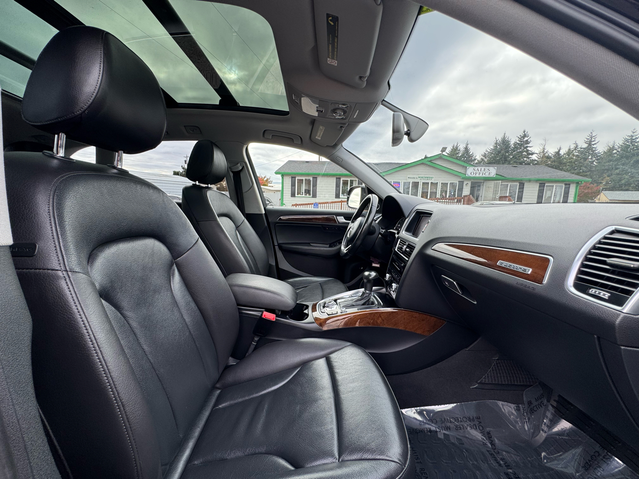 Audi Q5 quattro 4dr 3.0L TDI Premium Plus 2015 Audi Q5 quattro 4dr 3.0L TDI Premium Plus 2015