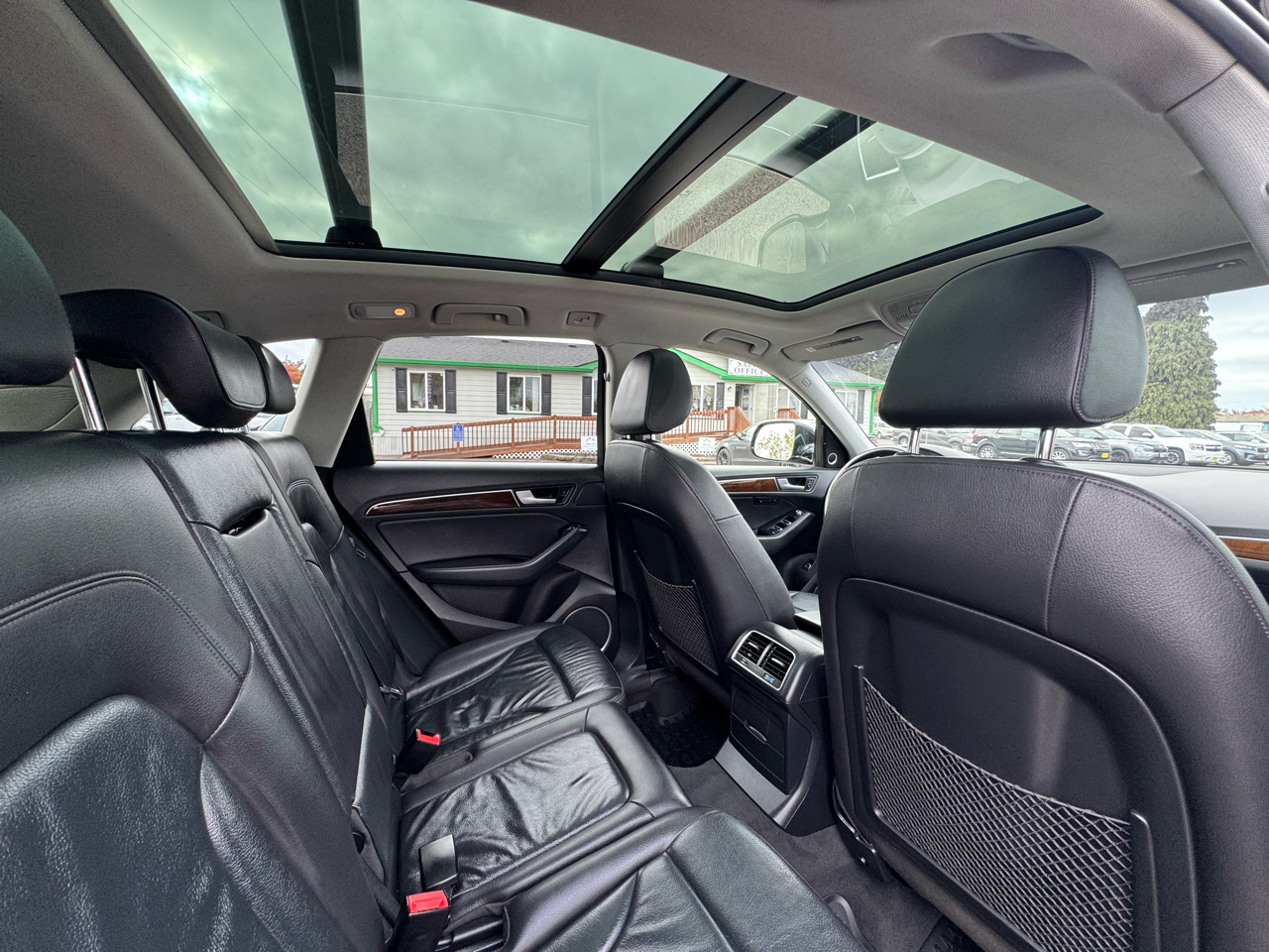 Audi Q5 quattro 4dr 3.0L TDI Premium Plus 2015 Audi Q5 quattro 4dr 3.0L TDI Premium Plus 2015