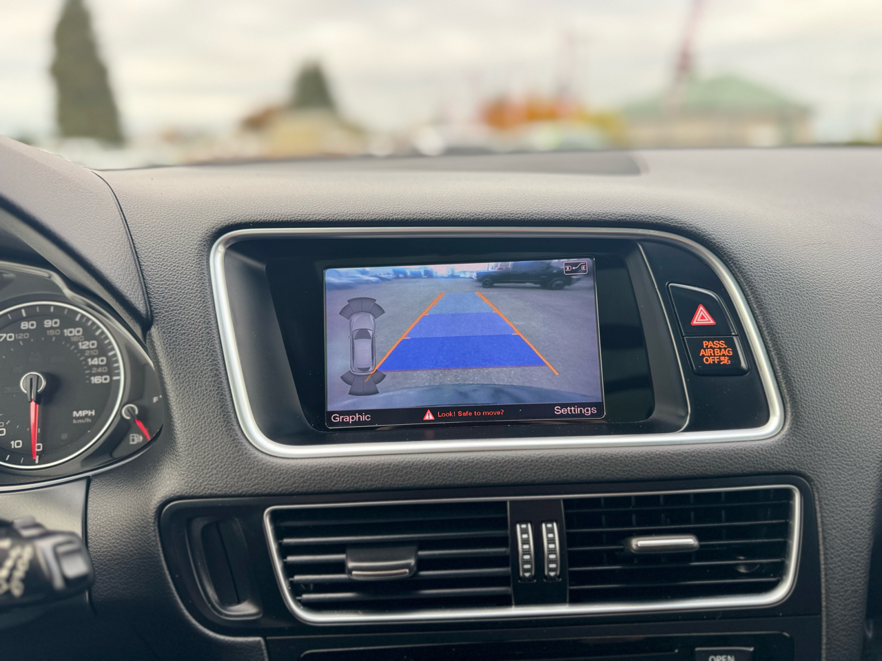 Audi Q5 quattro 4dr 3.0L TDI Premium Plus 2015 Audi Q5 quattro 4dr 3.0L TDI Premium Plus 2015