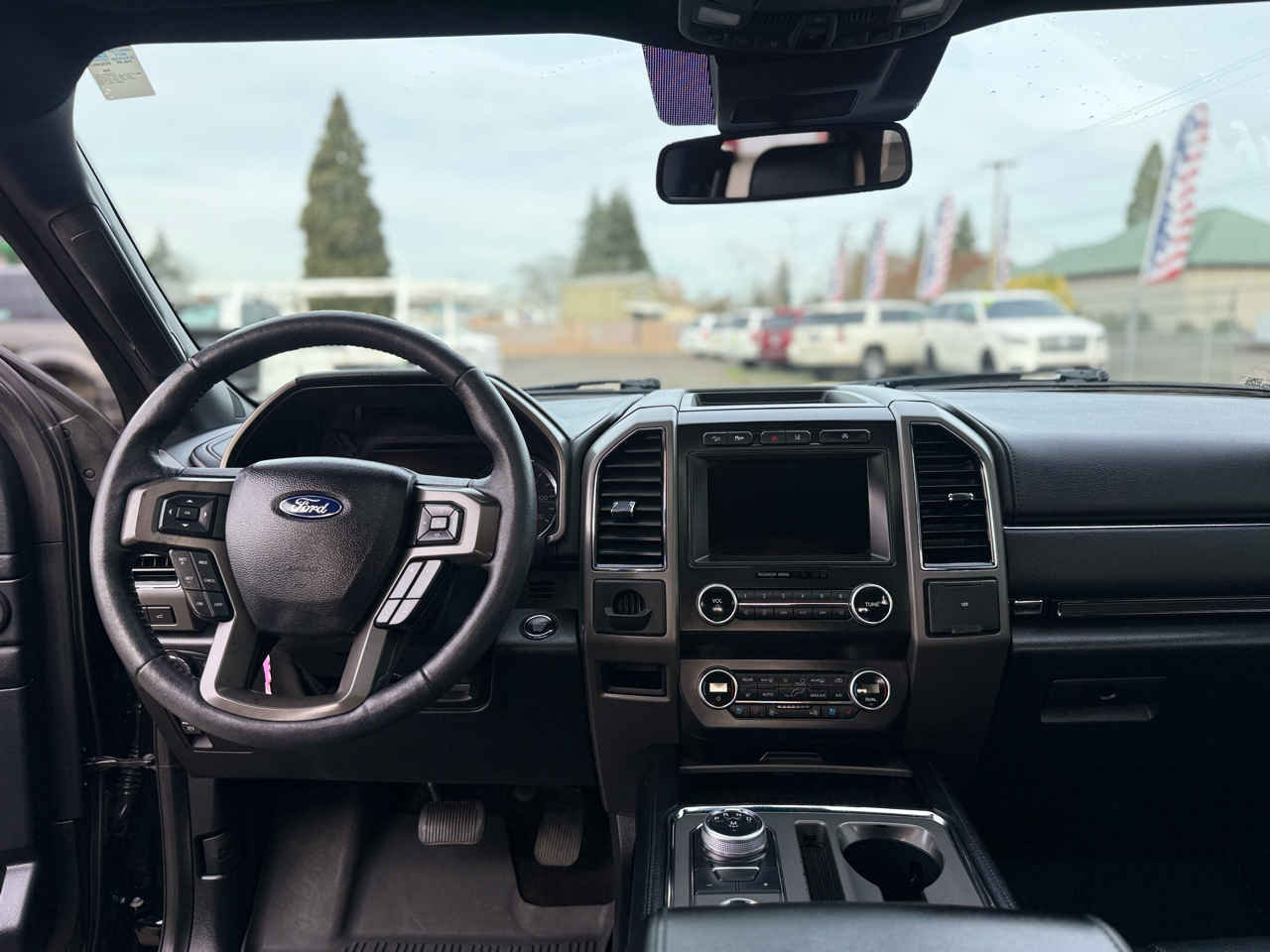 Ford Expedition XLT 4x4 2020