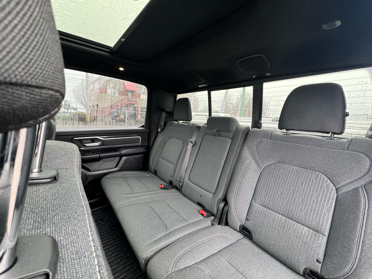 RAM 1500 Big Horn/Lone Star 4x4 Crew Cab 5'7" Box 2019